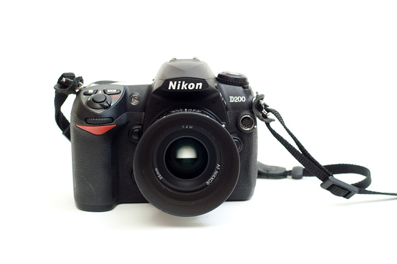 Nikon D200 w/35mm f/2D